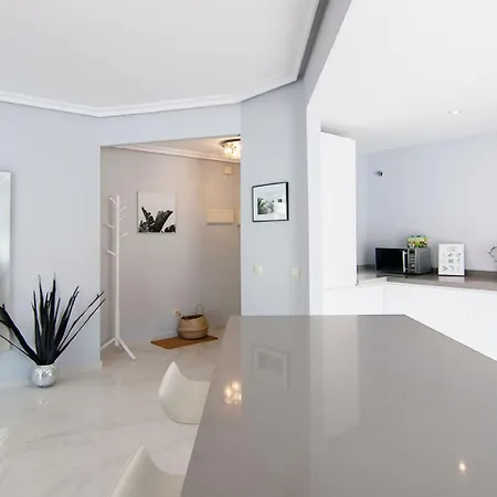 アパート La Maestranza By Interhome