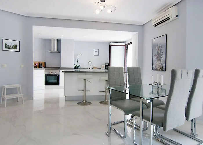 Apartamento La Maestranza By Interhome *